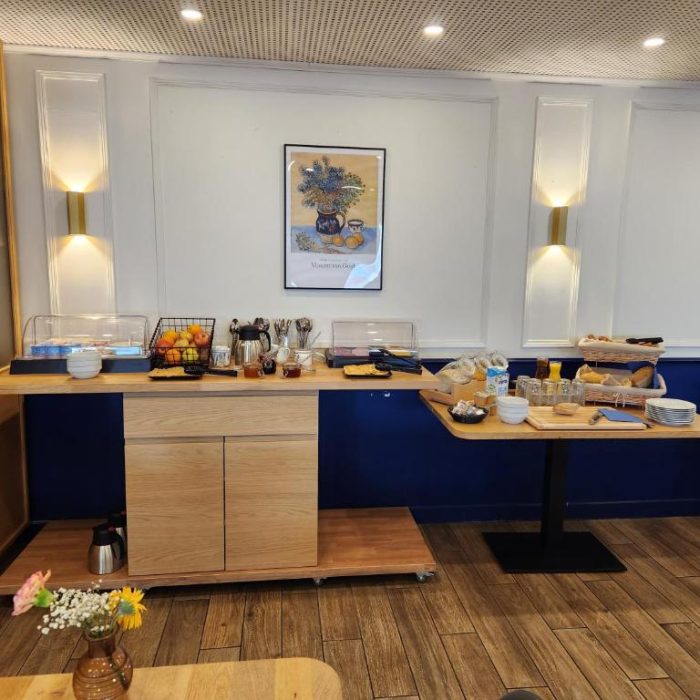 Hotel Les Trois Voiles petit déjeuner